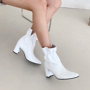 [샘플세일-사이즈 240] Bandy White Ankle Boots 밴디 화이트 앵클 부츠